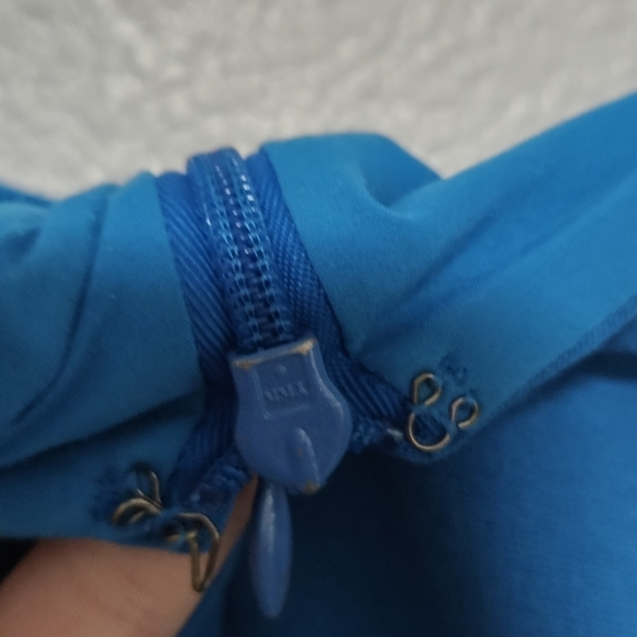 Diane Von Furstenburg fit and flare style dress size 2 - Picture 12 of 15